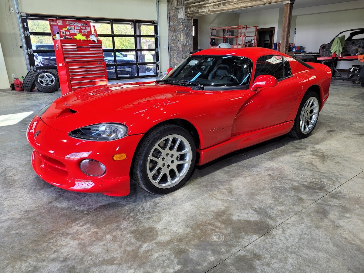 Key work on a Dodge Viper